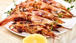 Grilled Prawns With Lemon